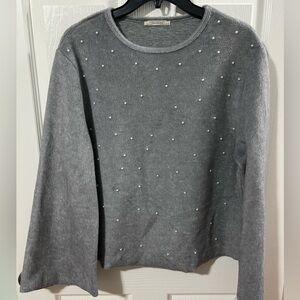 Zara Trafaluc Grey Fuzzy Sweater With Pearls And Raw Hem Edges Small